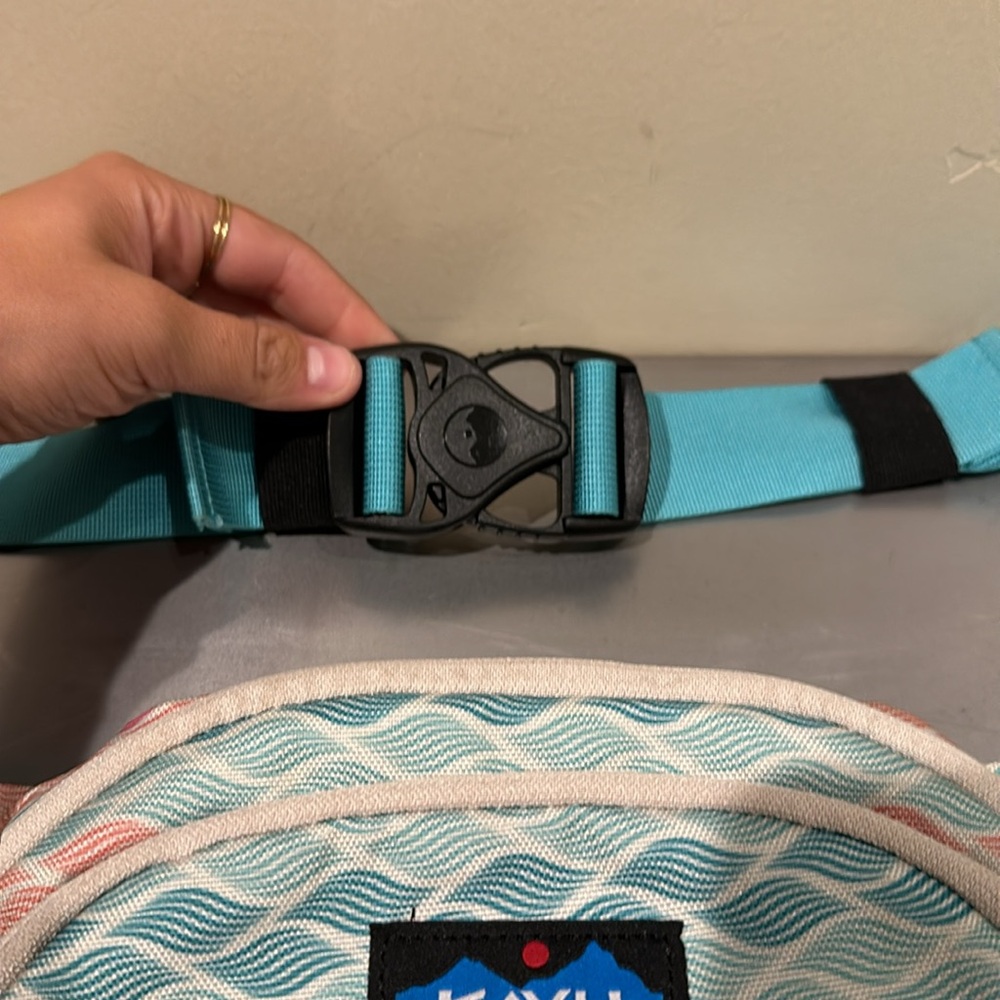 Kaci Mini Purse - Picture 2 of 5